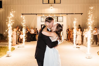 The Venue at White Oaks Farm