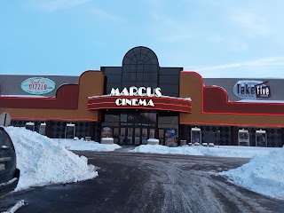 Marcus Country Club Hills Cinema