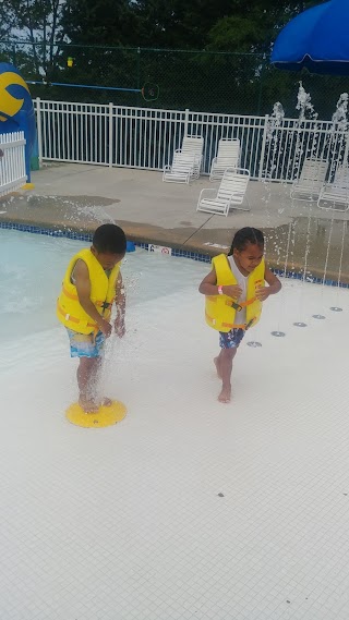 University of Delaware Outdoor Pool