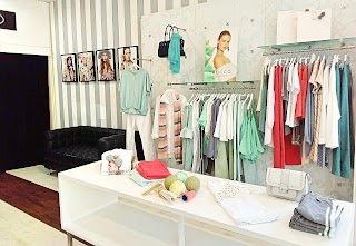 Mia Boutique.