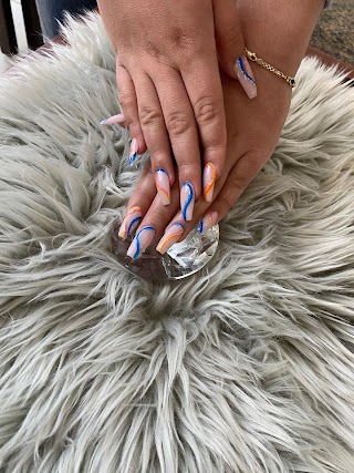 Luxury Nails