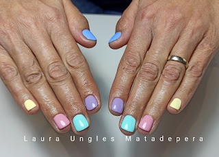 Laura Ungles Estudio & Manicure Matadepera