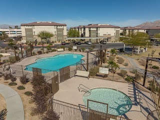 Boulder Pines Apartments