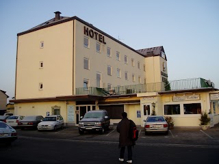 Weber Hotel