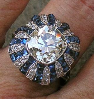 Long Island Diamond Buyers & Pawn