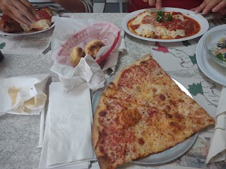 Piccadilly Circus Pizza