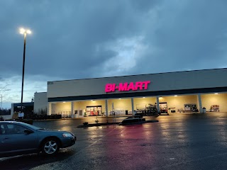 Bi-Mart Membership Discount Stores