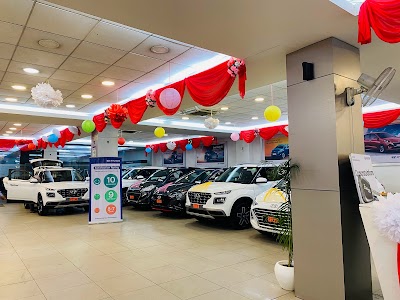 Car Dealer image