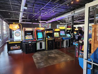 Free Play Arcade - Arlington