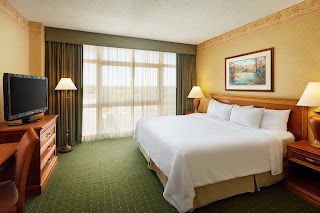 Embassy Suites by Hilton Charleston Airport Hotel & Convention Center