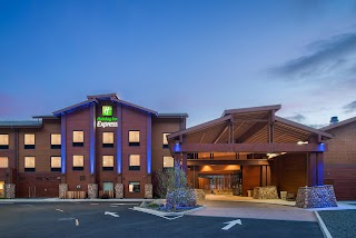 Holiday Inn Express Klamath - Redwood Ntl Park Area, an IHG Hotel