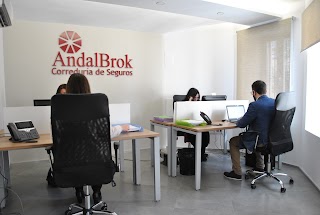 AndalBrok Correduría de Seguros en Sevilla | Seguro de vida, seguro de responsabilidad civil, seguro de salud.