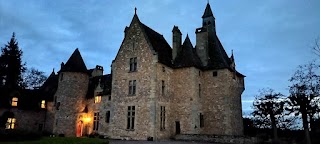 Château de Peufeilhoux: chambres d'hôtes de luxe dans un cadre haut de gamme, mariages, visites...