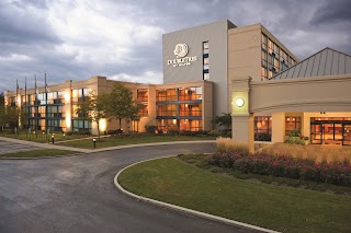 DoubleTree by Hilton Hotel Chicago - Arlington Heights