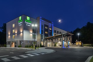 Holiday Inn Express & Suites Charlotte - Ballantyne, an IHG Hotel