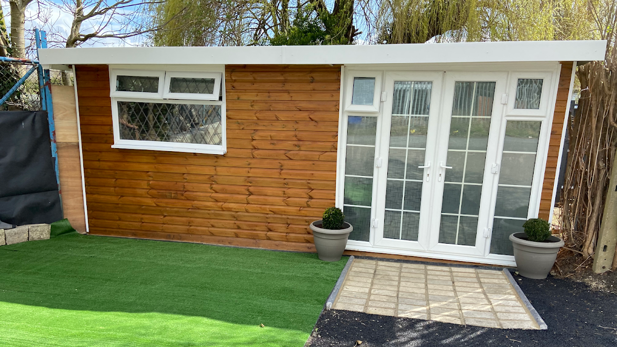 Beauty By Naz in 181 Hawley Rd, Dartford DA1 1PB, UK - Beauty Salons And Hairdressers featuring Restroom, Good for Children, Wheelchair Accessible