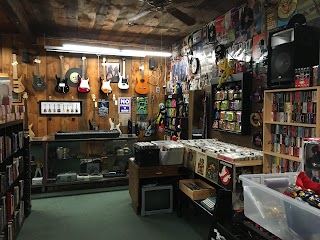 Tom's Electronics - Games, Movies & Music