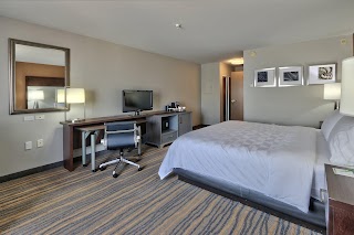 Holiday Inn & Suites Albuquerque-North I-25, an IHG Hotel