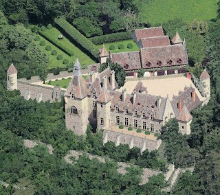 Château de Peufeilhoux: chambres d'hôtes de luxe dans un cadre haut de gamme, mariages, visites...