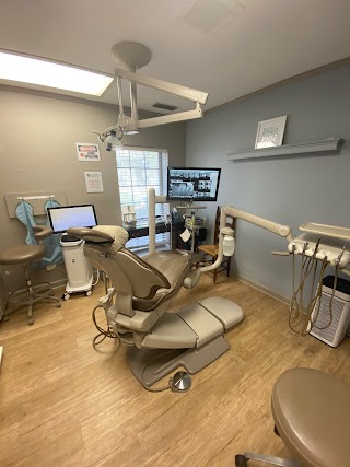 Apalachee Bay Family Dental - Benjamin Grooters DDS