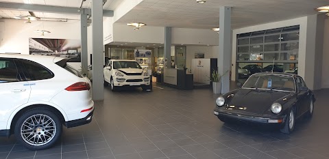 Centro de Servicio Porsche Sportwagen Marbella