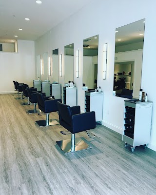 Salon 27