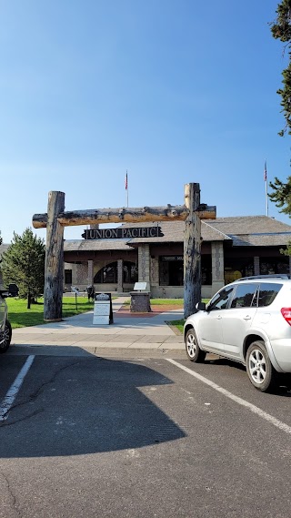 Union Pacific Dining Lodge