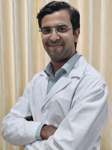 Dr Vikram L - Orthopedic surgeon, Joint replacement and Arthroscopy surgeon