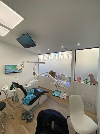 Dr Camille DAGORNE - Dentiste Pédiatrique Nice