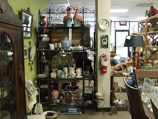 Uptown Vintage Shop