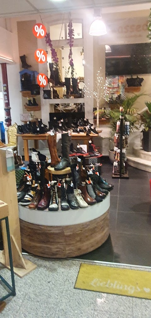 Kassedy Schuh Store Oldenburg