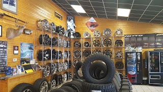 Outfitters Discount Wheel