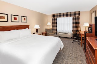 Holiday Inn Express & Suites Hampton South-Seabrook, an IHG Hotel