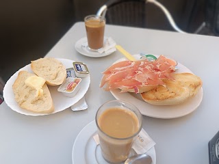 Cafetería Prado, Desayunos y Tapas El Puerto