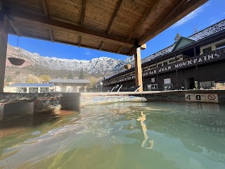 Sage Spa at the Twin Peaks Lodge and Hot Springs