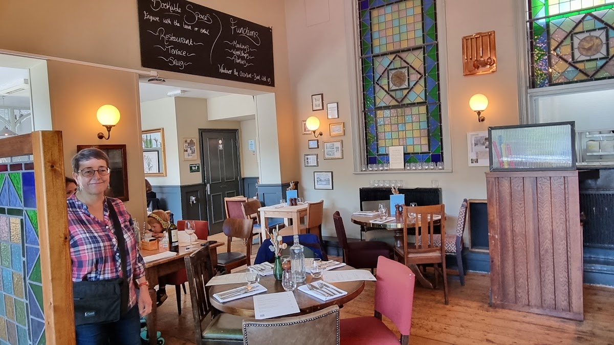 Morgan Arms in 43 Morgan St, Bow, London E3 5AA, UK - Cafes featuring Dine-In, Reservable, Serves Beer, Serves Wine, Takeout, Outdoor Seating, Dog Friendly, Restroom, Good for Groups, Wheelchair Accessible, Cocktails, Desserts