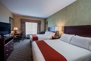 Holiday Inn Express & Suites Youngstown N (Warren/Niles), an IHG Hotel
