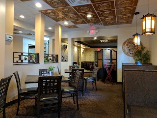 Golden Hunan Restaurant