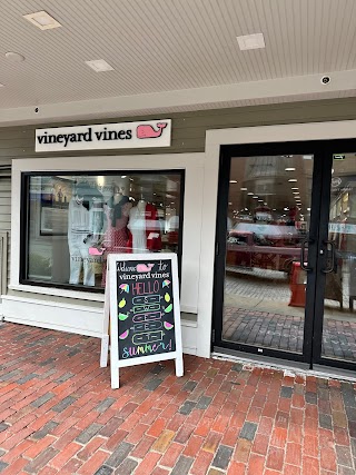 vineyard vines