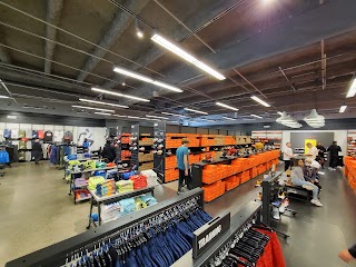 Nike Factory Store - Somerville