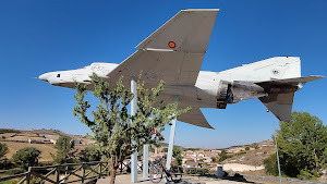 Monumento a los aviadores españoles