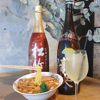 Restaurante Japonés - BANG BANG RAMEN BAR