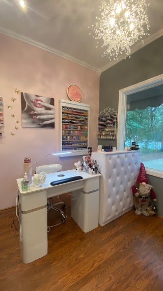 Divine Nails Salon and Spa