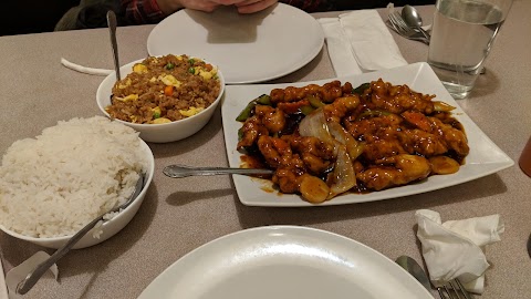Photo of Mandarin Yang - 3412 County Road 101, Wayzata, MN 55391, USA