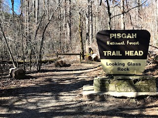 Looking Glass Rock Trailhead