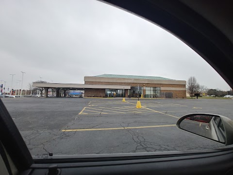 Photo of BankFinancial - 1401 North Larkin Avenue, Joliet, IL 60435, USA