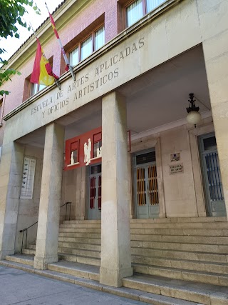 Escuela de Arte y Superior en Conservación y Restauración "Mariano Timón"