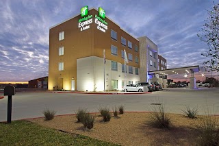 Holiday Inn Express & Suites Brookshire - Katy Freeway, an IHG Hotel