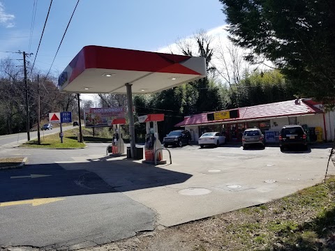 Photo of Quick Stop - 1430 Merrimon Avenue, Asheville, NC 28804, USA