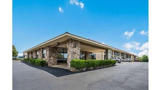 Quality Inn & Suites Hot Springs-Lake Hamilton